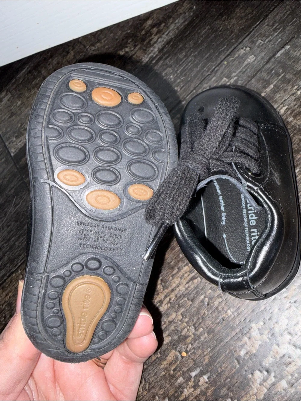 Stride Rite SRT (Sensory Response Technology) design for independent walkers.